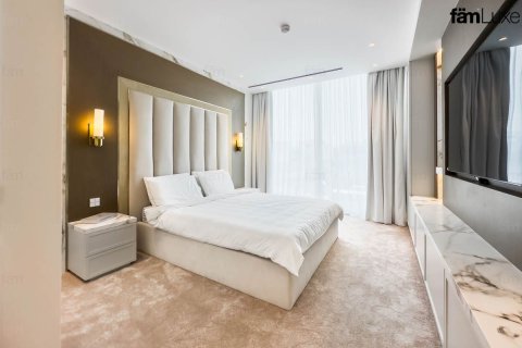 5 bedrooms Villa No. 120527 16