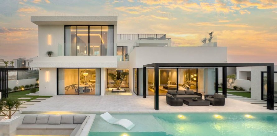 5 bedrooms Villa No. 120527