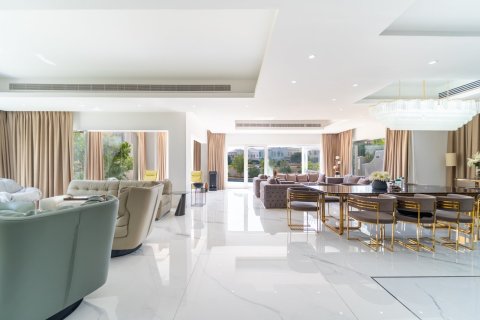 Villa de 7 dormitorios en Dubai, UAE No. 183483