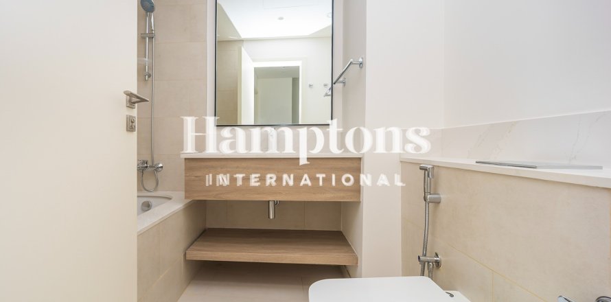 3 bedrooms Townhouse in Al Manara, UAE No. 140021