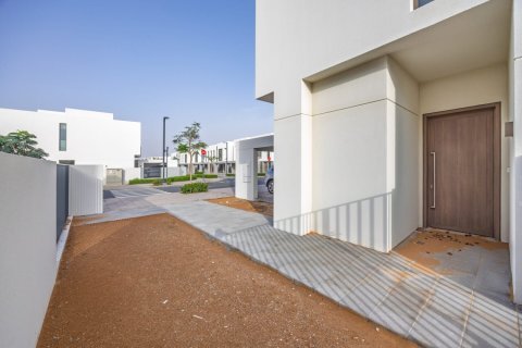 Вилла с 4 спальнями в The Valley, ОАЭ №149886 2