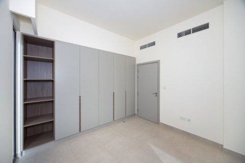 Вилла с 4 спальнями в The Valley, ОАЭ №149886 16