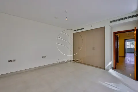 3 bedrooms Townhouse No. 127899 7