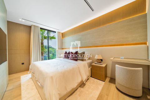 Villa de 5 dormitorios  No. 130220 22