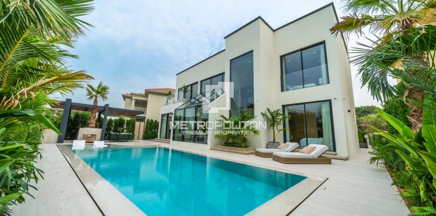 Villa de 5 dormitorios  No. 130220