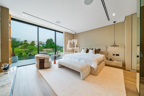 Villa de 5 dormitorios  No. 130220 16