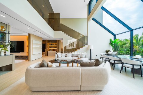 Villa de 5 dormitorios  No. 130220 3