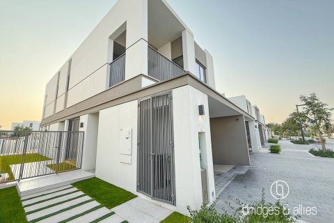Villa de 4 dormitorios en Tilal Al Ghaf, UAE No. 152562 10