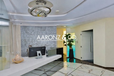 112m² Office in Business Bay, UAE No. 152560 4