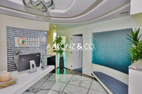 112m² Office in Business Bay, UAE No. 152560 6