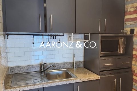 83مربع، مكتب في الخليج التجاري, الإمارات العربية المتحدة رقم 152559 4