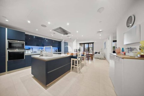 Townhouse de 3 chambres  No. 112968 8