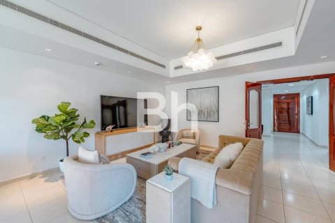 Villa de 4 dormitorios  No. 112967 16