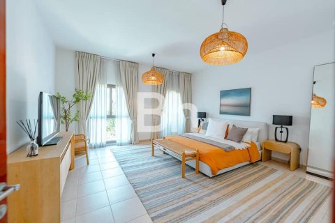 Villa de 4 dormitorios  No. 112967 8