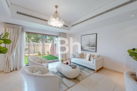 Villa de 4 dormitorios  No. 112967 15