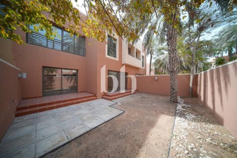 Townhouse de 4 dormitorios  No. 112970 6