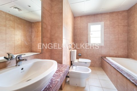 Townhouse de 2 chambres à Jumeirah Village Triangle, UAE No. 146982 10