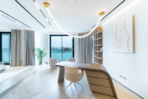 Вилла с 4 спальнями в Пальма Джумейра, ОАЭ №146983 26