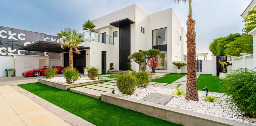 Вилла с 4 спальнями в Пальма Джумейра, ОАЭ №146983