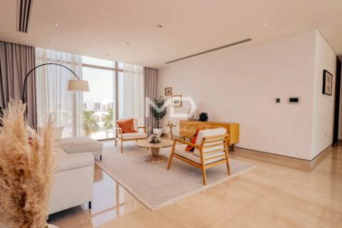5 bedrooms Villa in Abu Dhabi, UAE No. 43863 69