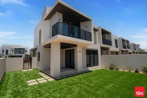 4 bedrooms Townhouse in Jebel Ali, UAE No. 186453 3