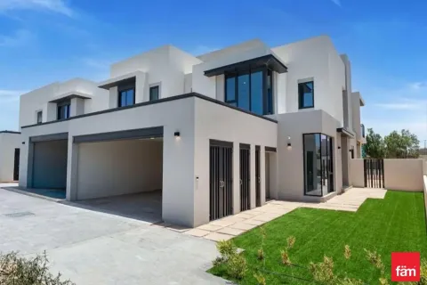 4 bedrooms Townhouse in Jebel Ali, UAE No. 186453