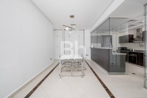 Квартира с 3 спальнями  №114353 23