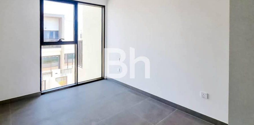 Townhouse de 3 dormitorios  No. 114175