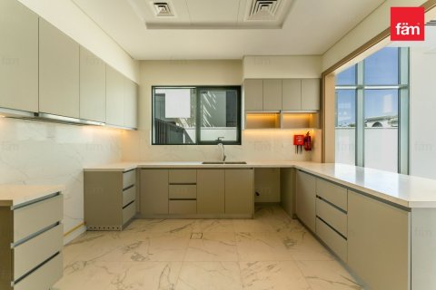 4 bedrooms Villa in Al Furjan, UAE No. 72496 16
