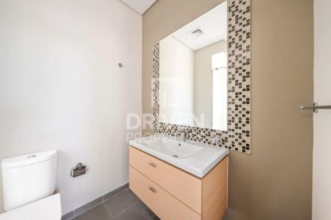 Вилла с 5 спальнями в DAMAC Hills (Akoya by DAMAC), ОАЭ №138797 23