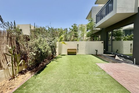 Villa de 3 dormitorios en Dubai Hills Estate, UAE No. 142106 3