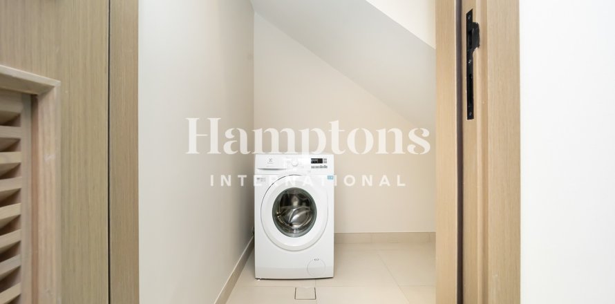 5 غرفة نوم تاون هاوس في Damac Lagoons, الإمارات العربية المتحدة رقم 133064