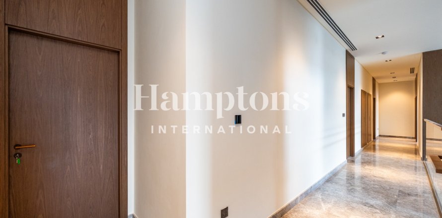 Villa de 6 dormitorios No. 133065