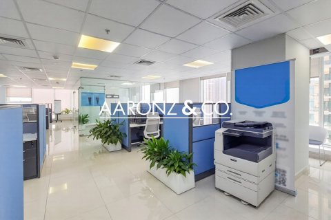 155m² Office in Business Bay, UAE No. 144926
