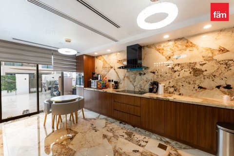 3 bedrooms Townhouse No. 131136 7