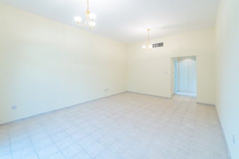 Villa de 3 dormitorios en Umm Suqeim, UAE No. 3638 12