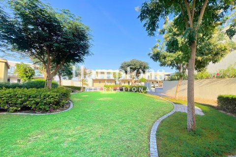 Townhouse de 3 chambres à Arabian Ranches 2, UAE No. 127068