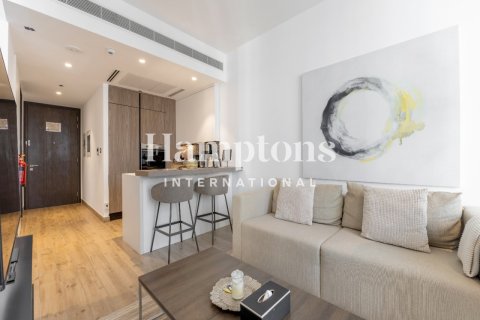 Studio Apartment No. 127070 5