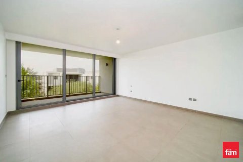 Villa de 5 dormitorios  No. 112051 2