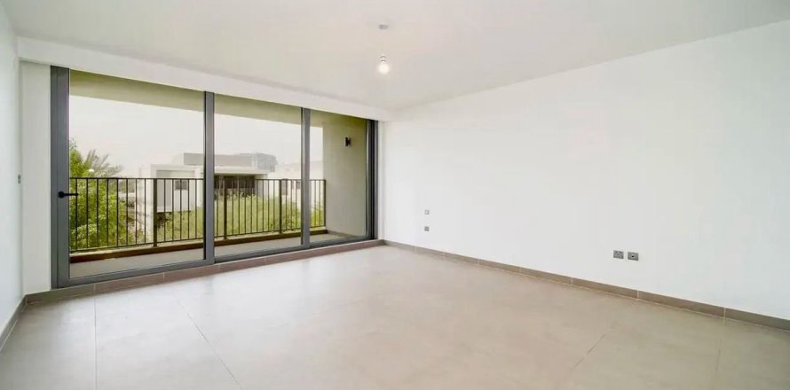 Villa de 5 dormitorios No. 112051