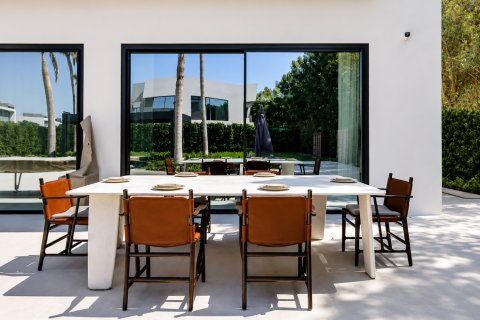 6 bedrooms Villa in Al Barari, UAE No. 199678 4