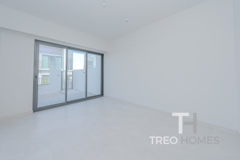 Villa de 4 chambres à Villanova, UAE No. 199116