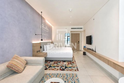 Studio Apartment in Seven Palm, UAE No. 204346 4