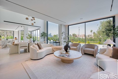 Вилла с 4 спальнями в Jumeirah Islands, ОАЭ №209113 9