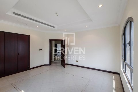 5 غرفة نوم  فيلا في Garden Homes, الإمارات العربية المتحدة رقم 31353 9
