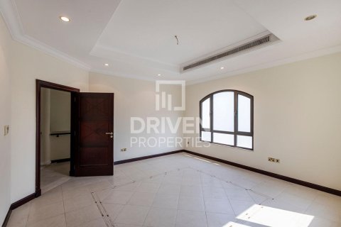 5 غرفة نوم  فيلا في Garden Homes, الإمارات العربية المتحدة رقم 31353 11
