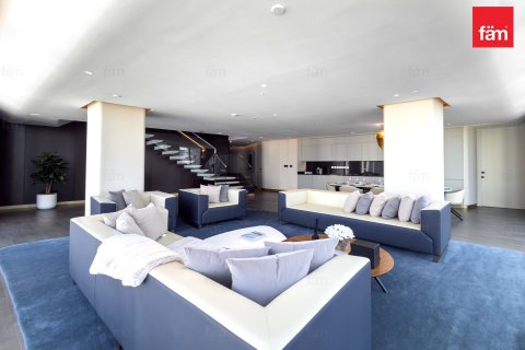 2 bedrooms Apartment in Business Bay, UAE No. 142782 4