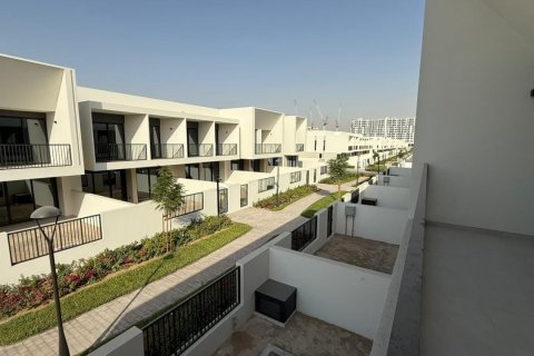 3 bedrooms Villa in Town Square, UAE No. 148401 12