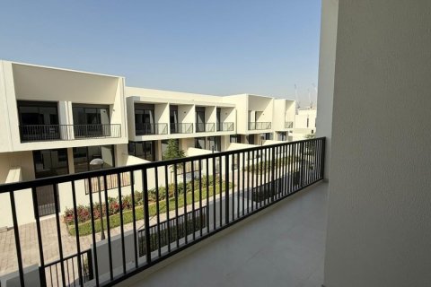 3 bedrooms Villa in Town Square, UAE No. 148401 13