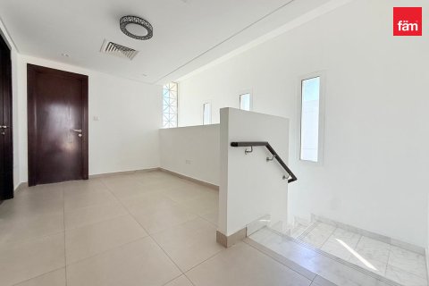3 bedrooms Townhouse in Dubai, UAE No. 170052 11